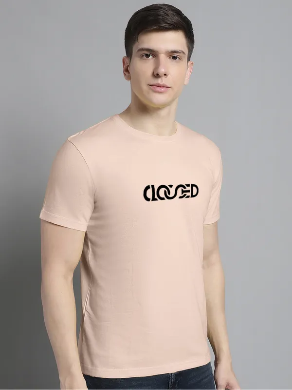 Coral_Cotton_Closed_Print_Round_Neck_T-Shirt_For_Men