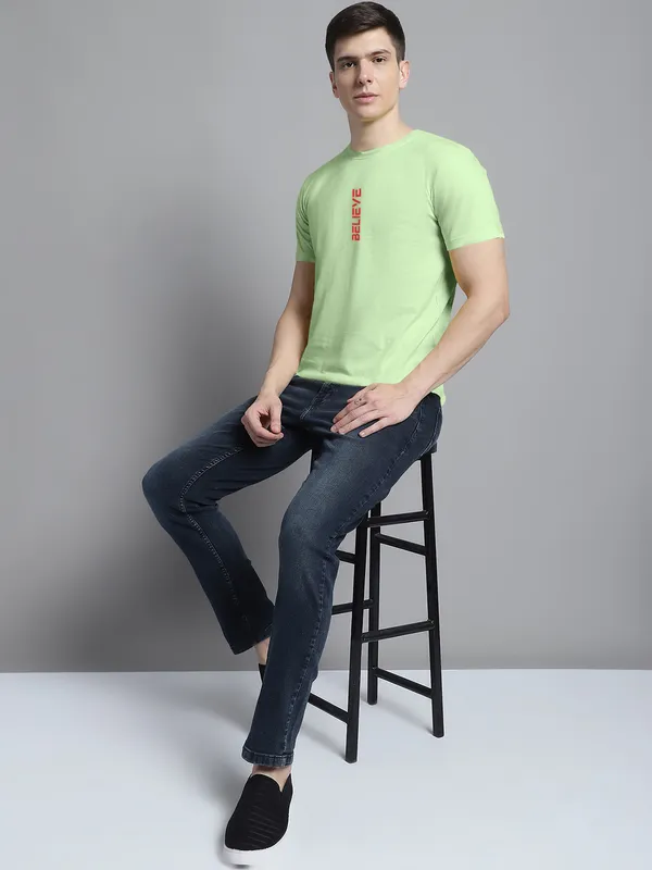 Pack_of_2_Sea_Green_&_Coral_Cotton_Rib_Trimmed_Neckline_Printed_T-Shirt_For_Men