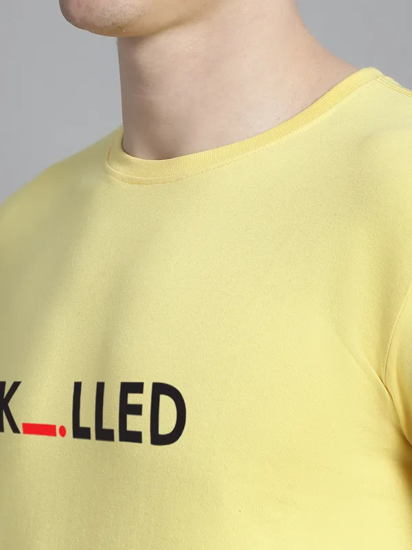Pack_of_2_Red_&_Yellow_Cotton_Rib_Trimmed_Neckline_Printed_T-Shirt_For_Men