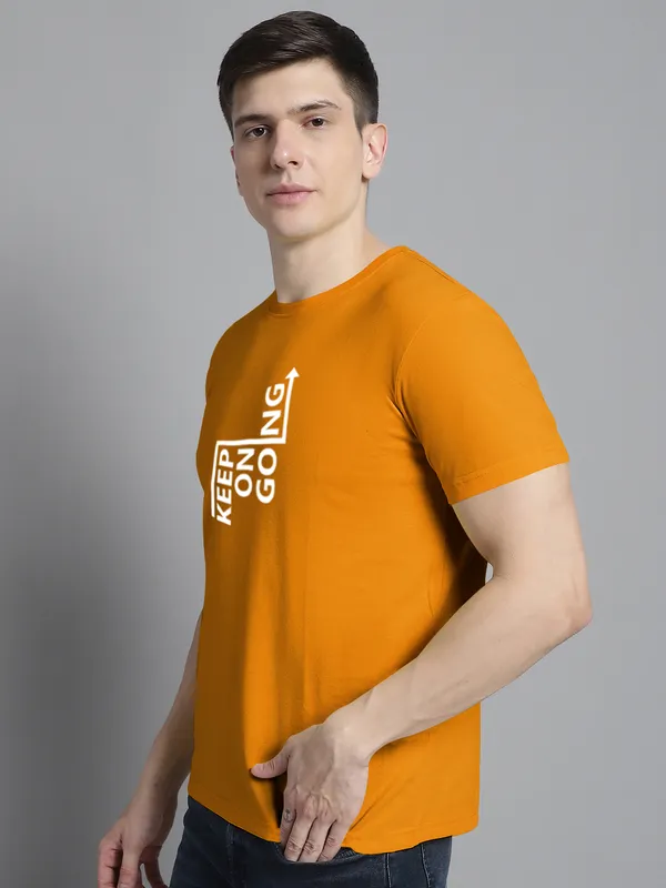 Mustard_Cotton_Keep_On_Going_Print_Round_Neck_T-Shirt_For_Men