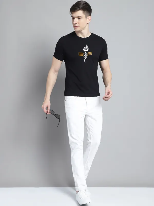Black_Cotton_Trishul_Print_Round_Neck_T-Shirt_For_Men