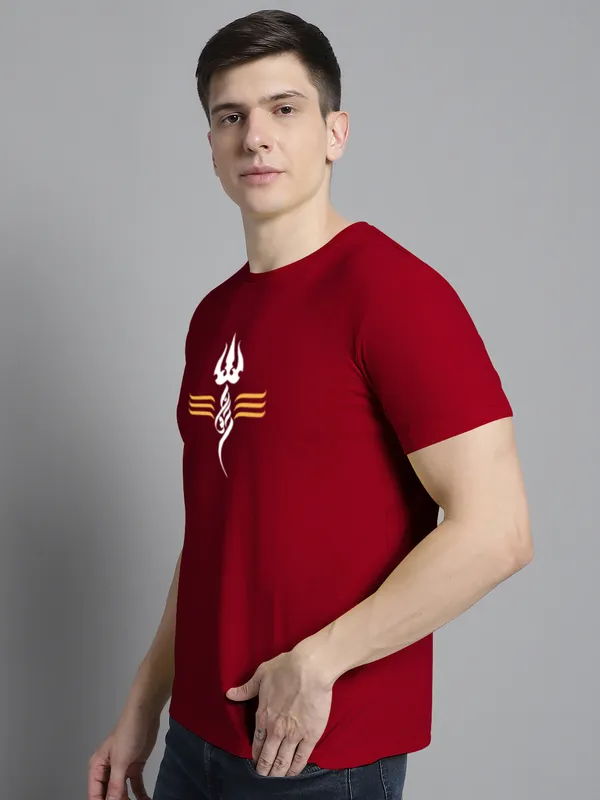 Maroon_Cotton_Trishul_Print_Round_Neck_T-Shirt_For_Men