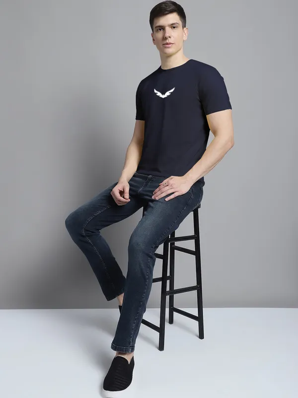 Navy_Blue_Cotton_Bat_Print_Round_Neck_T-Shirt_For_Men