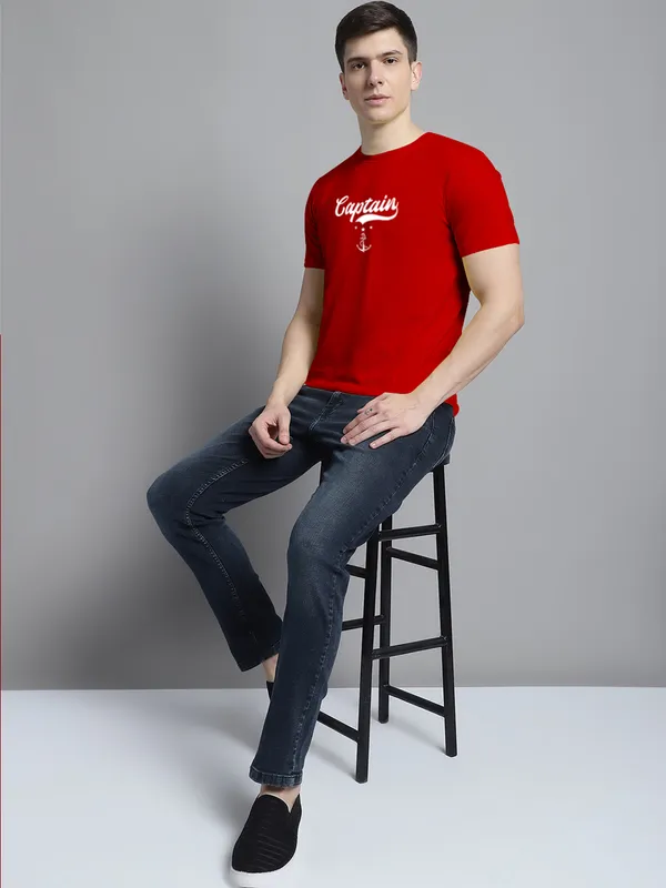 Red_Cotton_Captain_Print_Round_Neck_T-Shirt_For_Men