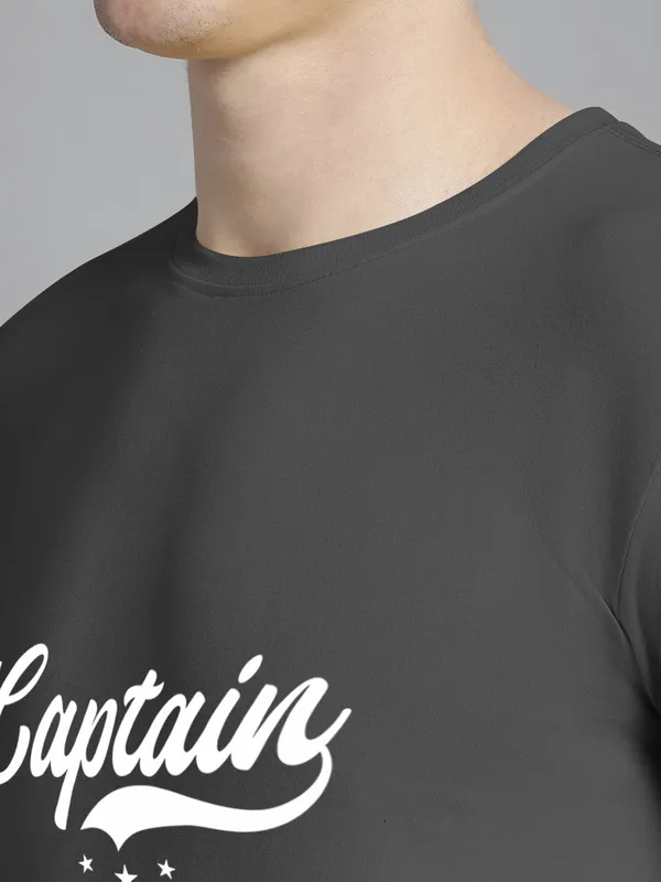 Grey_Cotton_Captain_Print_Round_Neck_T-Shirt_For_Men