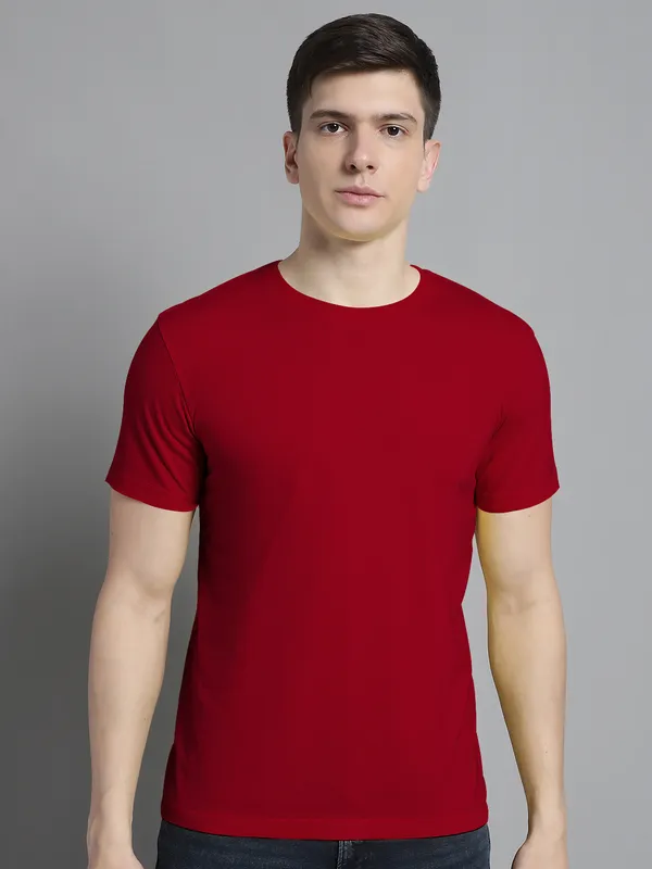 Pack_of_2_Black_&_Maroon_Cotton_Round_Neck_T-Shirt_For_Men