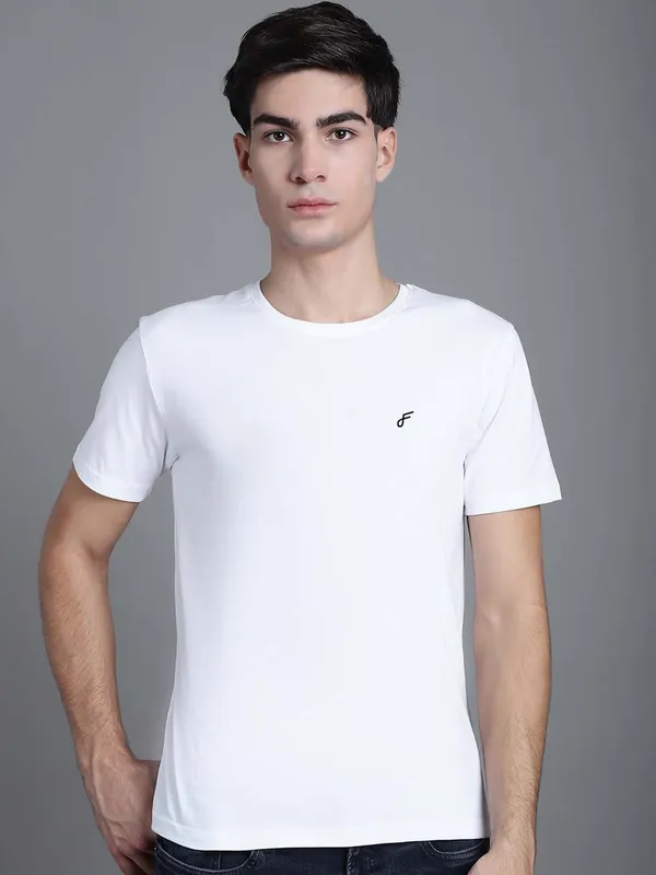 Pack_of_2_White_&_Navy_Blue_Cotton_Round_Neck_T-Shirt_For_Men