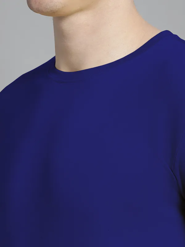 Pack_of_2_Blue_&_Maroon_Cotton_Round_Neck_T-Shirt_For_Men