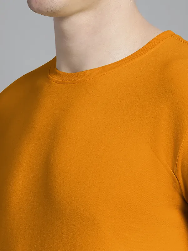 Pack_of_2_Mustard_&_Olive_Green_Cotton_Round_Neck_T-Shirt_For_Men