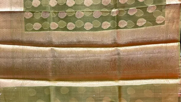 Humairah_Pure_Handloom_Olive_Organza_Zari_Boota_with_Antique_Golden_Zari_Kadiyal_with_Banarasi_Broad_Border_with_Olive_Blouse