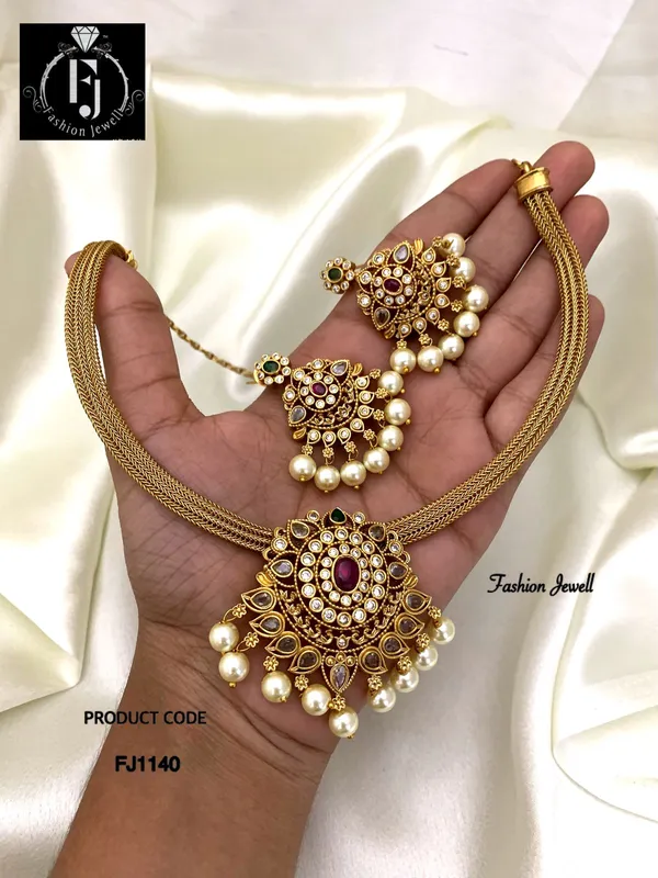 MIAA_ANTIQUE_CHAIN_STYLE_NECKLACE_SET