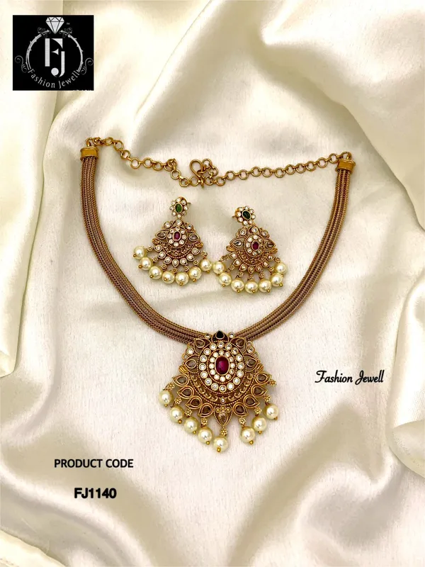 MIAA_ANTIQUE_CHAIN_STYLE_NECKLACE_SET