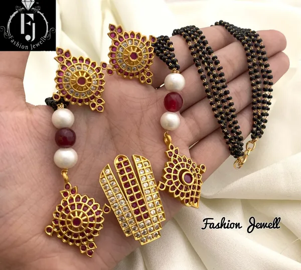 Antique_matte_finish_ad_stone_Mangalsutra