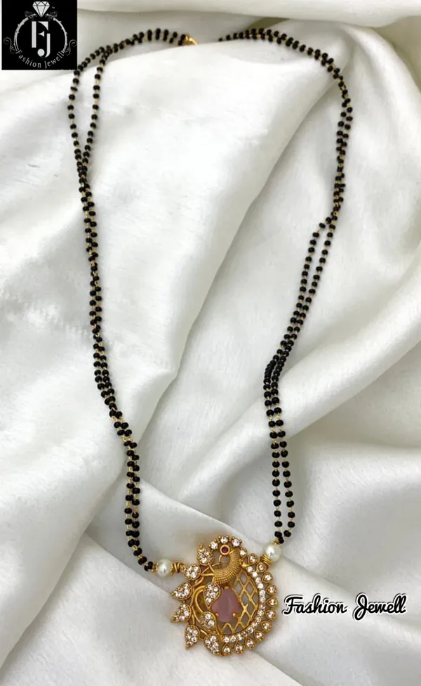 Casual_wear_Peacock_design_Mangalsutra