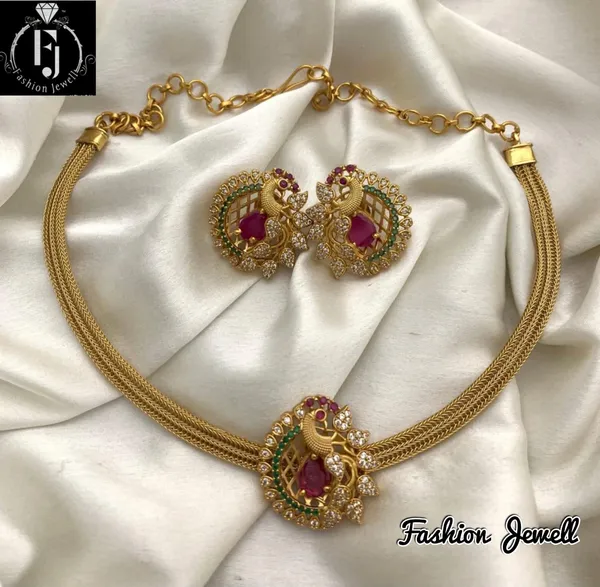 Gorgeous_Peacock_design_Chain_style_Necklace_set