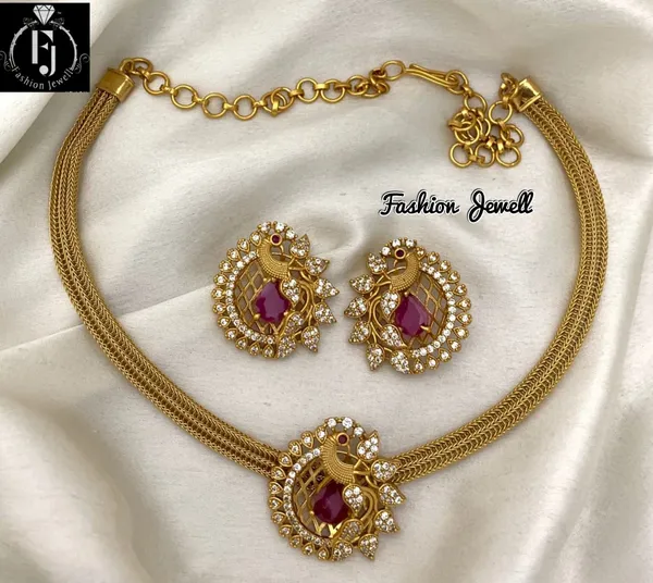 Gorgeous_Peacock_design_Chain_style_Necklace_set