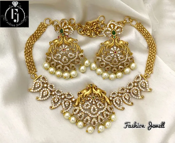 Exclusive_Ad_matte_High_Neck_Choker_set