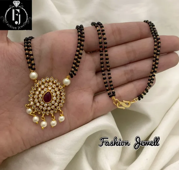 Elegant_Ad_matte__Mangalsutra_set