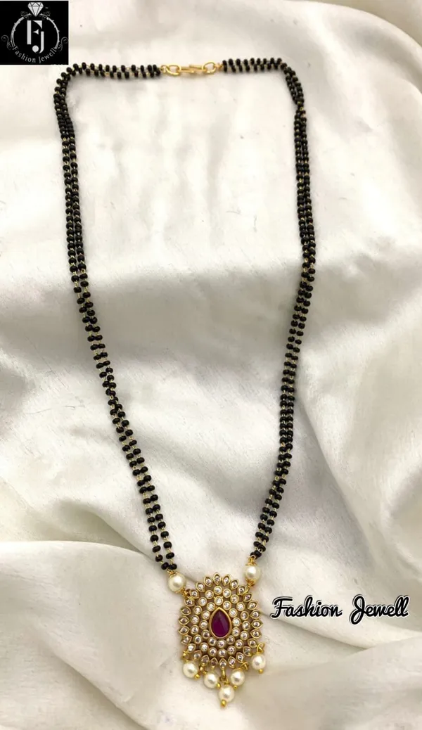 Elegant_Ad_matte__Mangalsutra_set