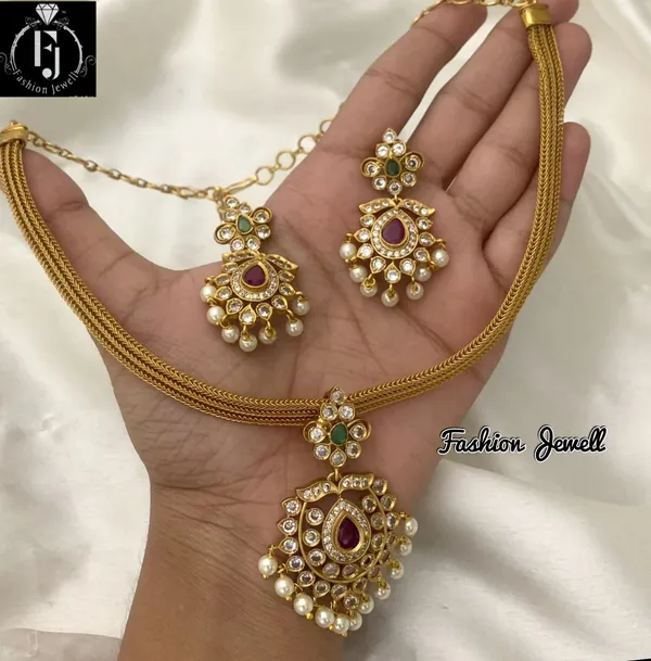 Trendy_Ad_Matte_finish_Pendant_Chain_style_Necklace_set