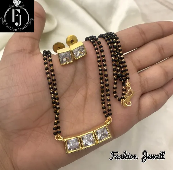 Elegant_Single_stone_Pendant_Mangalsutra_set