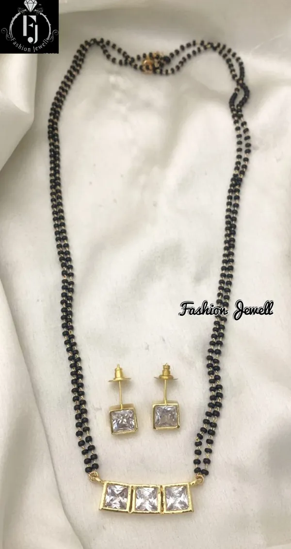 Elegant_Single_stone_Pendant_Mangalsutra_set