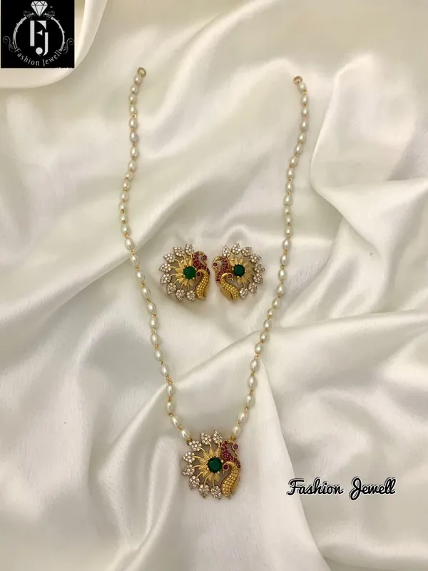PURVI___PEARL_STRING_NECKLACE_SET
