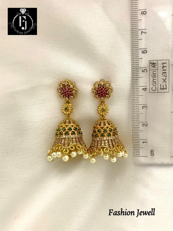 Leena_Antique_Pearl_hanging_Jhumka