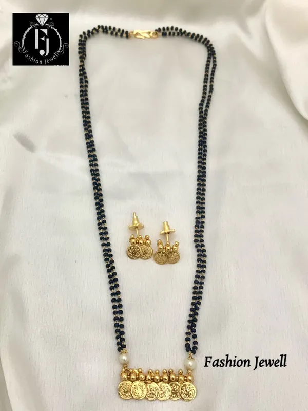 Aavani_Lakshmi_coin_Pendant_Mangalsutra_set