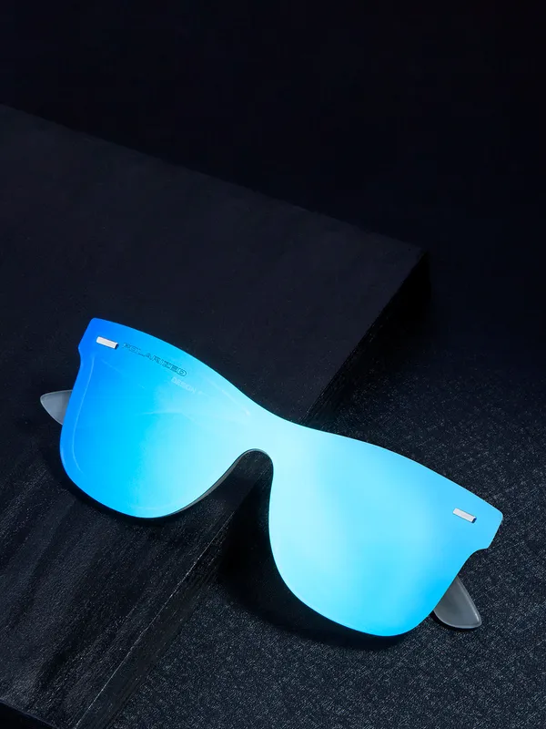 Polarised_and_UV_Protected_White_Aqua_Oceanic_Blue_Wayfarer_Sunglasses_For_Men_and_Women