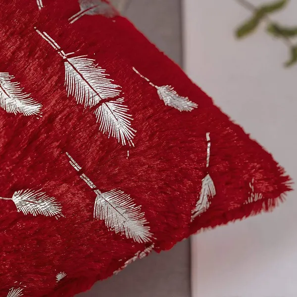 Soft_Velvet_Fabric_Feather_Print_Decorative_Faux_Fur_Cushion_Covers_16x16_Inch_Set_of_5_for_Couch,_Sofa,_Bed_(Maroon)