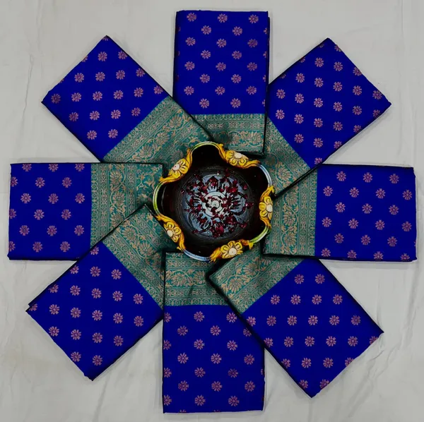 Blue_Soft_Lichi_Silk_Saree_With_Unstitched_Blouse_For_Women