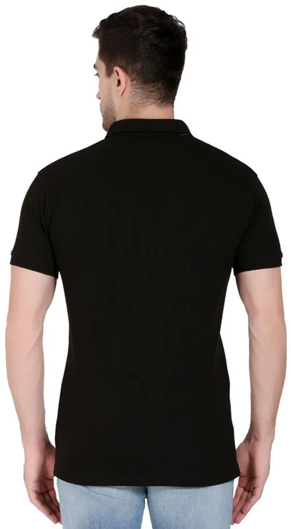 Black_Cotton_Blend_Solid_T-Shirt_For_Men