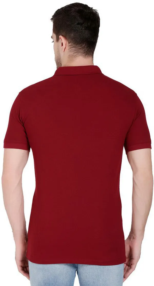 Maroon_Cotton_Blend_Solid_T-Shirt_For_Men