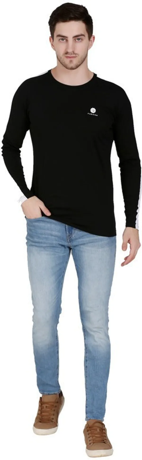 Black_Cotton_Blend_Solid_T-Shirt_For_Men