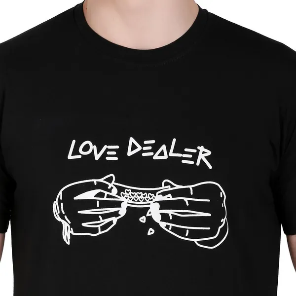 Black_Cotton_Blend_Printed_T-Shirt_For_Men