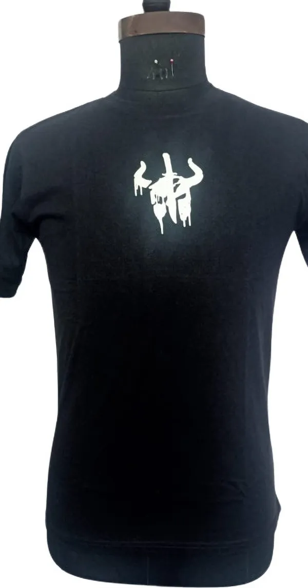 Black_Cotton_Blend_Solid_T-Shirt_For_Women