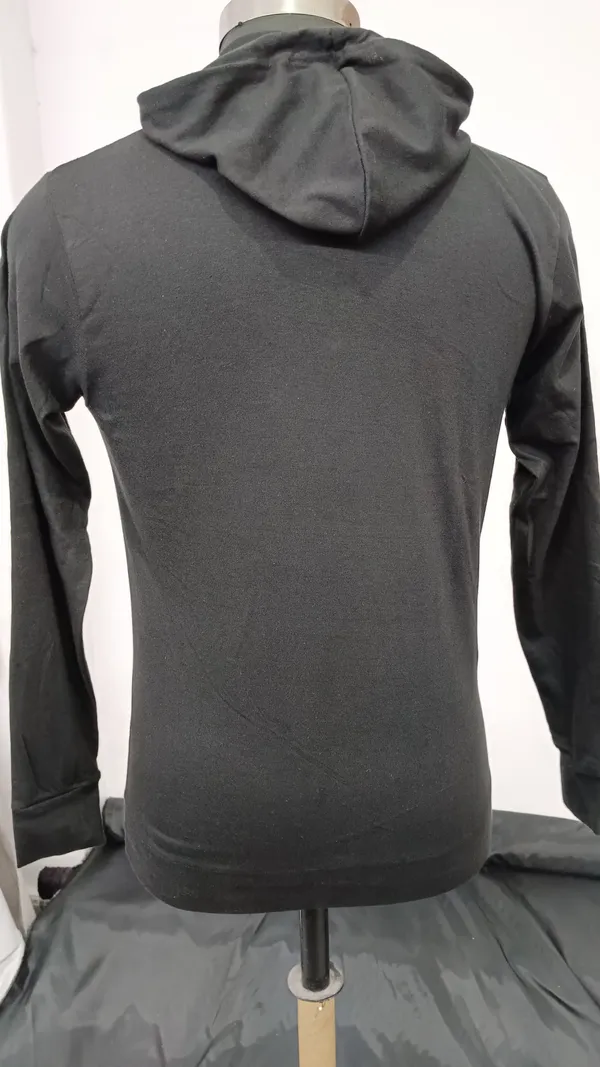Black_Cotton_Blend_Printed_Sweatshirt_For_Men