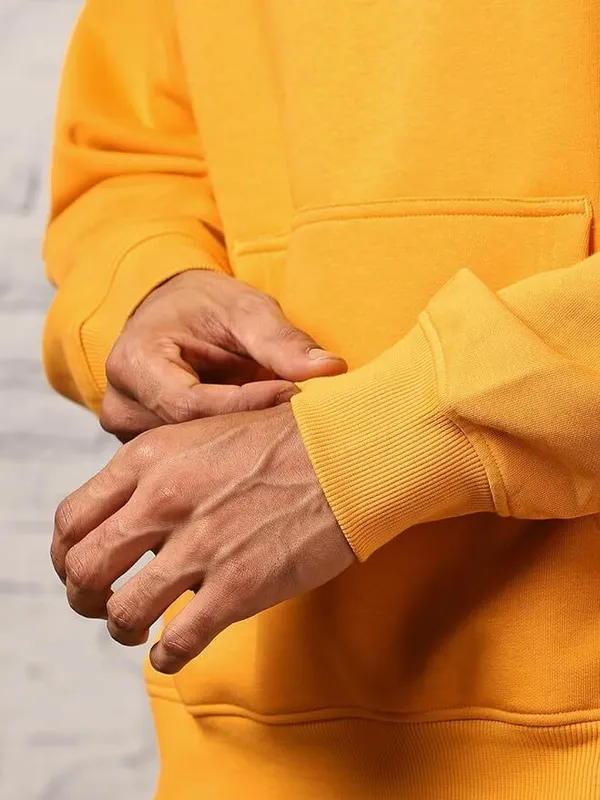 Yellow_Cotton_Fleece_Blend_Solid_Sweatshirt_For_Men