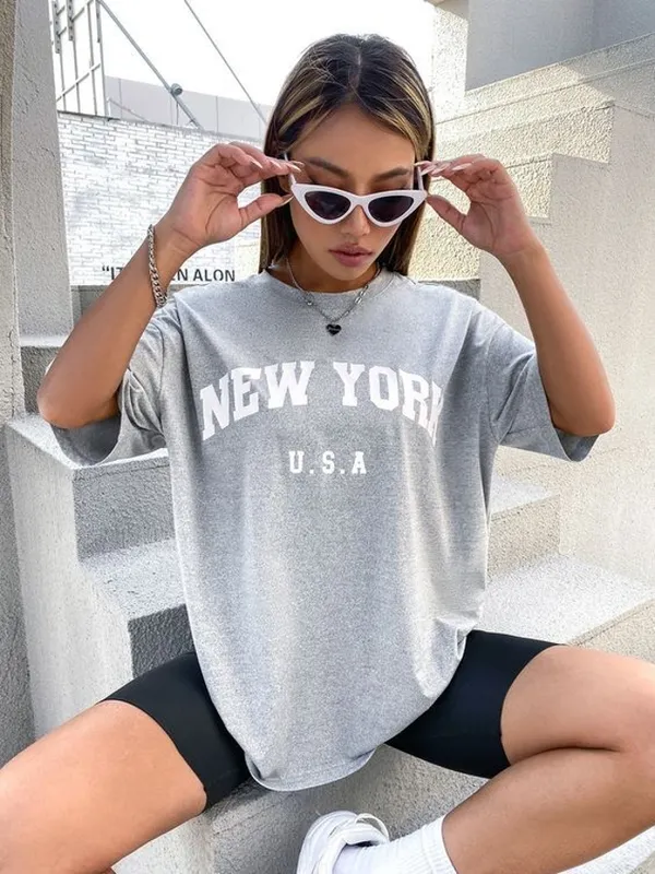 Grey_Cotton_Blend_Solid_T-Shirt_For_Women