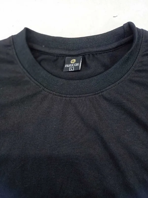 Black_Cotton_Blend_Solid_T-Shirt_For_Women