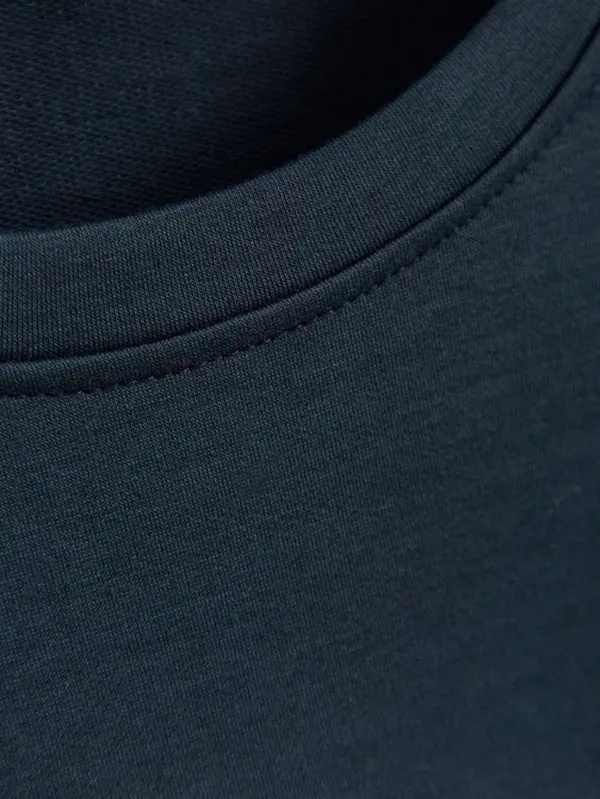 Black_Cotton_Blend_Solid_T-Shirt_For_Men