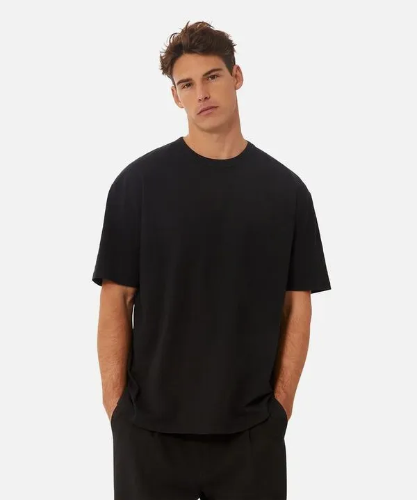 Pack_of_2_Black_Cotton_Blend_Solid_T-Shirt_For_Couple