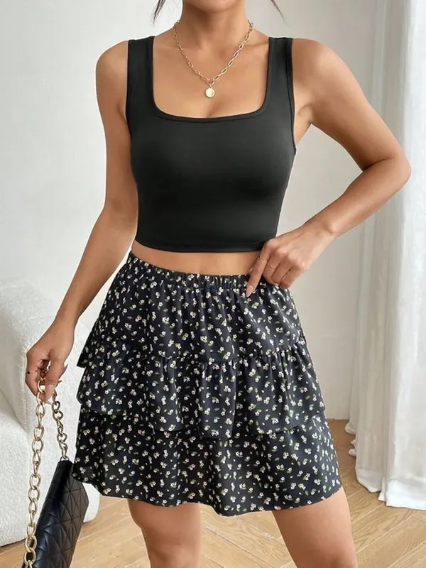 https://d1311wbk6unapo.cloudfront.net/NushopCatalogue/tr:f-webp,w-600,fo-auto/FTS_0341_Ribbed_Crop_Top_black_1720165197679_gl2htp7qexvo0nl.jpg__Faricon