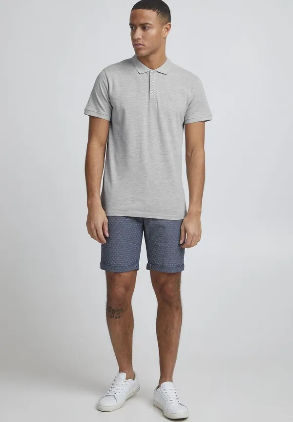 Grey_Cotton_Blend_Solid_T-Shirt_For_Men