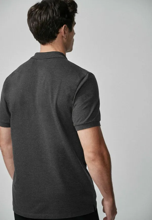 Anther_Grey_Cotton_Blend_Solid_T-Shirt_For_Men