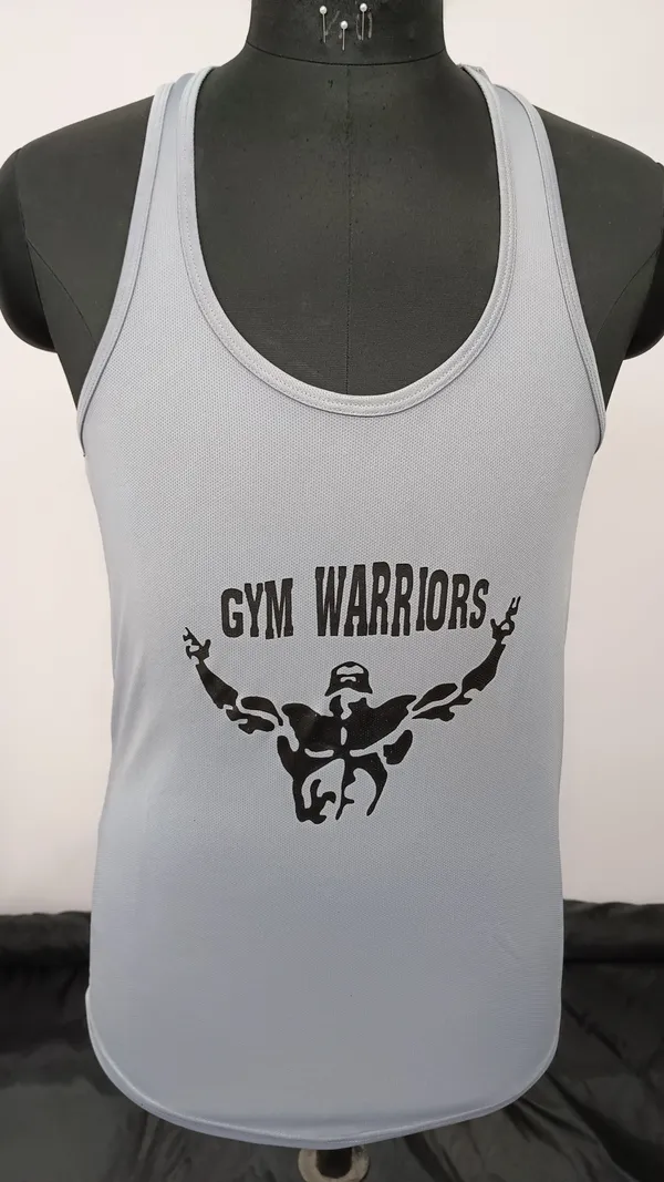Grey_Polyester_Solid_Vest_For_Men