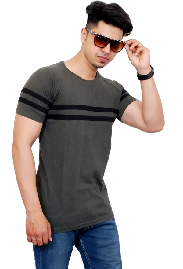 Dark_Green_Cotton_Blend_Colorblock_T-Shirt_For_Men