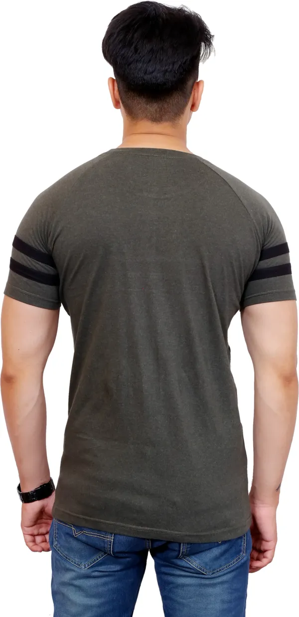 Dark_Green_Cotton_Blend_Colorblock_T-Shirt_For_Men