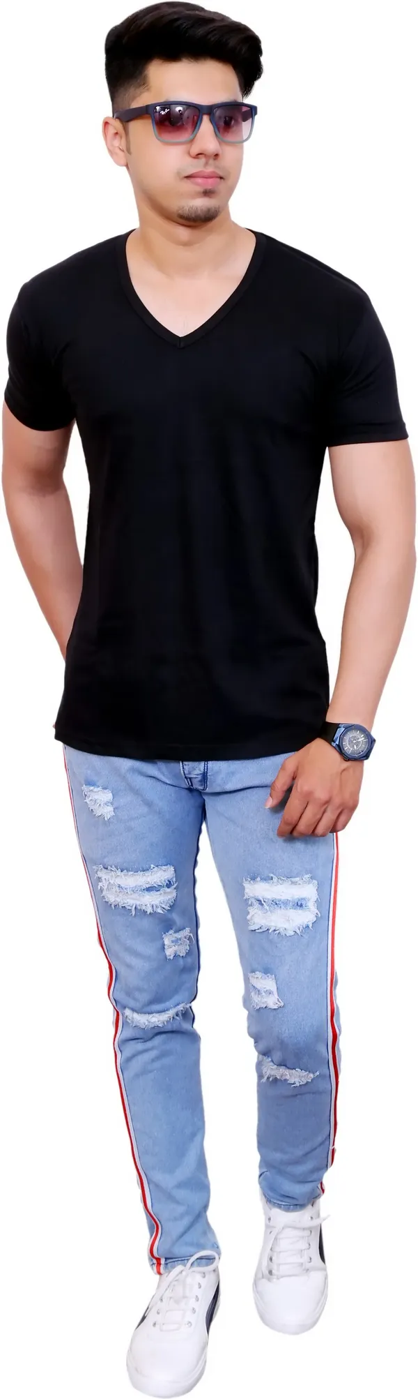 Black_Cotton_Blend_Solid_T-Shirt_For_Men